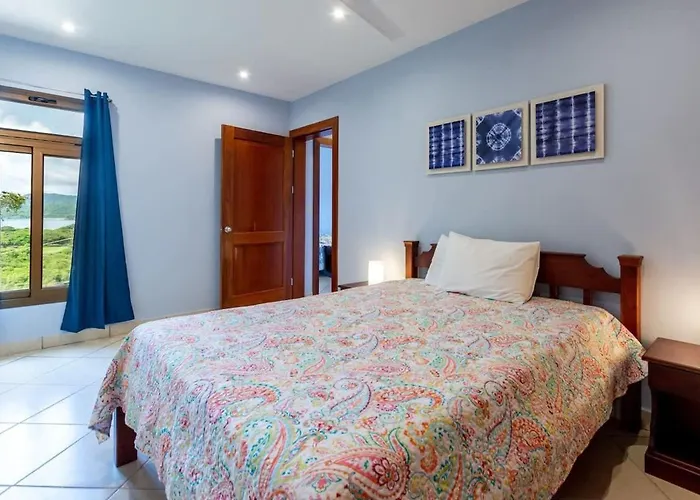 Сasa de vacaciones Ocean-view 2-bd With Pool Playa Flamingo