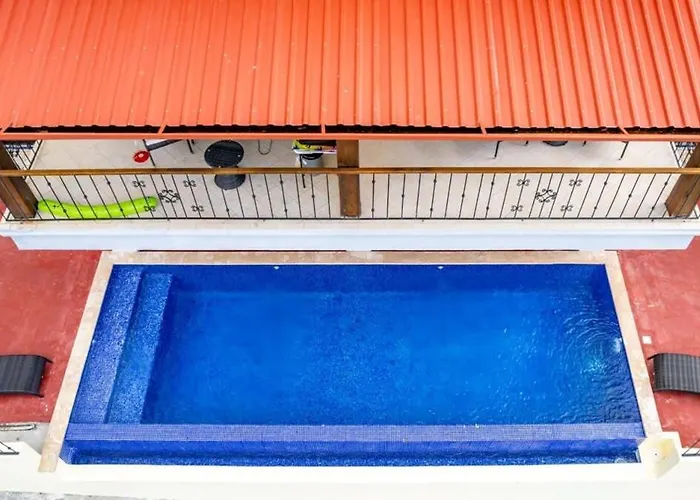 Ocean-view 2-bd With Pool *